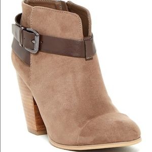 Carlos Santana Harvest ankle booties with buckle